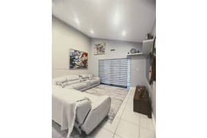 679 Racquet Club Rd 4 Weston, FL 33326 - MLS#A11975843