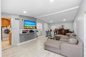 4520 Sw 38th St West Park, FL 33023 - MLS#A11975845