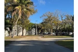 10353 N Kendall Dr, Miami, FL 33173, - MLS#A11975855