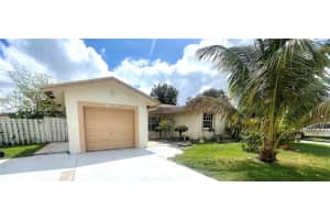 9604 Nw 49th St, Sunrise