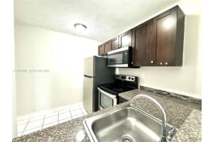 484 Nw 165th St Rd A-411 Miami, FL 33169 - MLS#A11975880