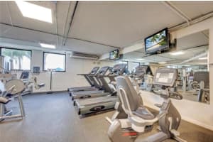 999 Brickell Bay Dr APT 2007, Miami, FL 33131, - MLS#A11975925