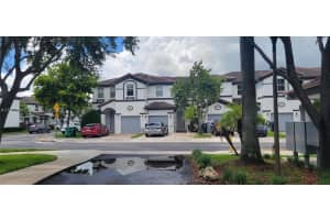 11476 Nw 77th Ln Doral, FL 33178 - MLS#A11975961