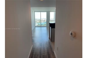 253 2nd St , Miami, FL 33132 - MLS#A11975966