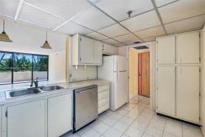 170 Ocean Lane Dr 310 Key Biscayne, FL 33149 - MLS#A11975988