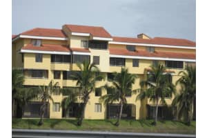 8305 152 AV , Miami, FL 33193 - MLS#A11976020