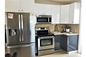 6744 Sw 21st St Miami, FL 33155 - MLS#A11976027