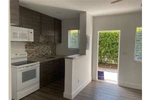 479 SW 3rd St #4, Miami, FL 33130, - MLS#A11976032