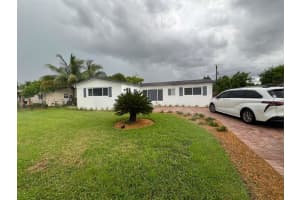 6220 Nw 19th St Sunrise, FL 33313 - MLS#A11976040