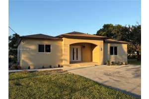 2295 Nw 115th St Miami, FL 33167 - MLS#A11976071