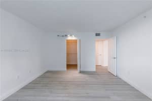 1155 Brickell Bay Dr APT 2204, Miami, FL 33131, - MLS#A11976079