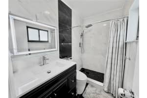 7005 Nw 94th Ave Tamarac, FL 33321 - MLS#A11976109