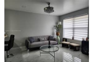 10046 Winding Lake Rd 201 Sunrise, FL 33351 - MLS#A11976113