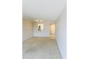 3251 Holiday Springs Blvd 403 Margate, FL 33063 - MLS#A11976123