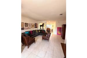 11010 Nw 87th St Doral, FL 33178 - MLS#A11976128