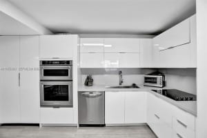 2500 Parkview Dr 1912 Hallandale Beach, FL 33009 - MLS#A11976132