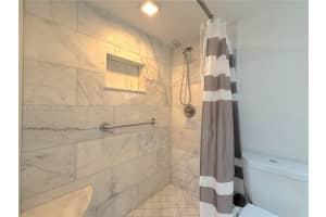 2640 Ne 135th St 305 North Miami, FL 33181 - MLS#A11976134