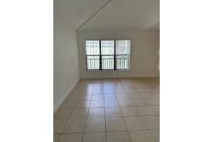 8735 Nw 39th St 8735 Sunrise, FL 33351 - MLS#A11976140