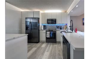 2766 S Carambola Cir S 404 Coconut Creek, FL 33066 - MLS#A11976154