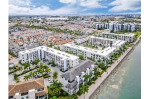 4703 Nw 84th Ct Doral, FL 33166 - MLS#A11976181