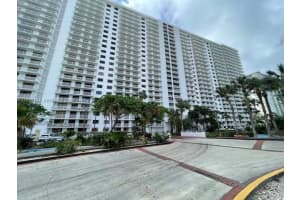 210 174th St , Sunny Isles Beach, FL 33160 - MLS#A11976183