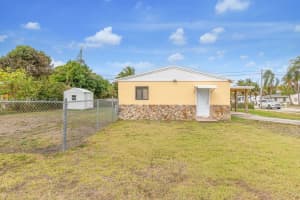 6200 Sw 18th St North Lauderdale, FL 33068 - MLS#A11976212