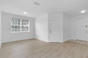 925 Sw 152nd Ct Miami, FL 33194 - MLS#A11976213