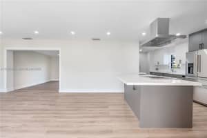 8421 Sw 27th Ter Miami, FL 33155 - MLS#A11976227