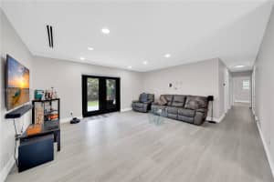 8801 Sw 21st St Miami, FL 33165 - MLS#A11976235