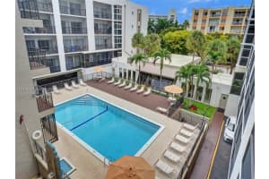 201 178th Dr 439, Sunny Isles Beach