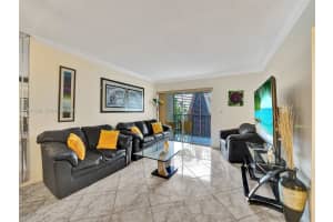 201 178th Dr APT 439, Sunny Isles Beach, FL 33160, - MLS#A11976240