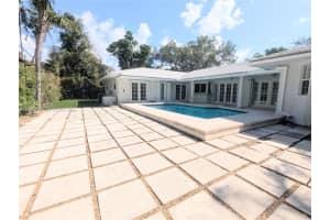 5920 Maynada St 5920 Coral Gables, FL 33146 - MLS#A11976243