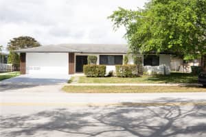 7951 Sw 30th St Davie, FL 33328 - MLS#A11976254