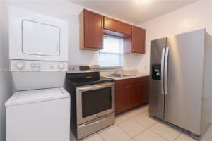 1840 Fillmore St 8 Hollywood, FL 33020 - MLS#A11976274