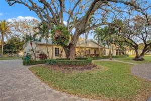 15401 Sw 81 Av Palmetto Bay, FL 33157 - MLS#A11976276