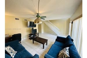 846 Nw 81st Ter 6 Plantation, FL 33324 - MLS#A11976284