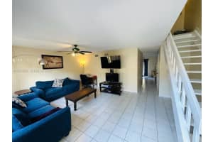 846 Nw 81st Ter 6 Plantation, FL 33324 - MLS#A11976284