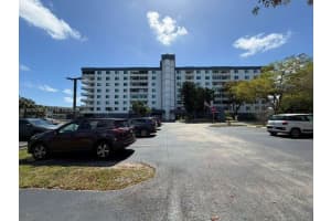 919 Hillcrest Dr 314 Hollywood, FL 33021 - MLS#A11976292