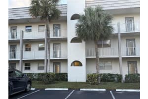 8100 Sunrise Lakes Blvd 108 Sunrise, FL 33322 - MLS#A11976309