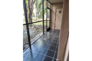 8635 Nw 8th St 116 Miami, FL 33126 - MLS#A11976329