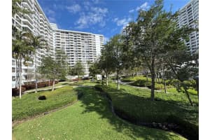 500 Three Islands Blvd M24, Hallandale Beach