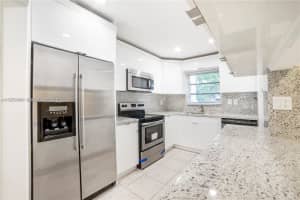 13726 Kendale Lakes Dr 13726 Miami, FL 33183 - MLS#A11976348