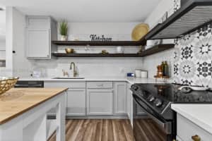 141 Eider Ct, Royal Palm Beach