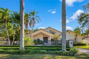 9930 Sw 145th St, Miami