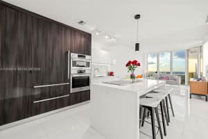 851 Ne 1st Ave 4506 Miami, FL 33132 - MLS#A11976413