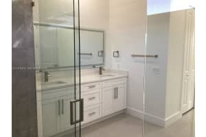 1120 32nd Ln Cape Coral, FL 33990 - MLS#A11976423