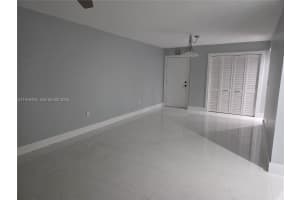 506 NW 87th Ave APT 112, Miami, FL 33172, - MLS#A11976436
