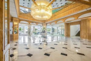 3180 S Ocean Dr 1018, Hallandale Beach