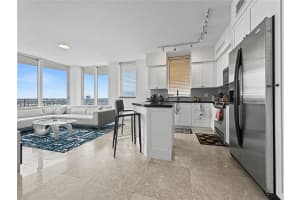 1755 E Hallandale Beach Blvd 2207e Hallandale Beach, FL 33009 - MLS#A11976448