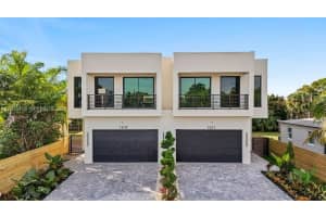 1321 Ne 13th Ave Fort Lauderdale, FL 33304 - MLS#A11976456